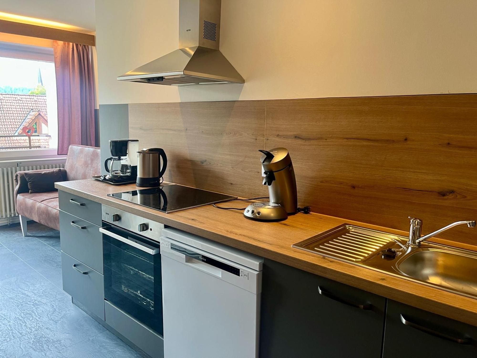 Goldener Hahn B&B Baiersbronn - Ferienwohnungen Mit Hotel Service Nahe Gartenschau Tal X Pokój zdjęcie