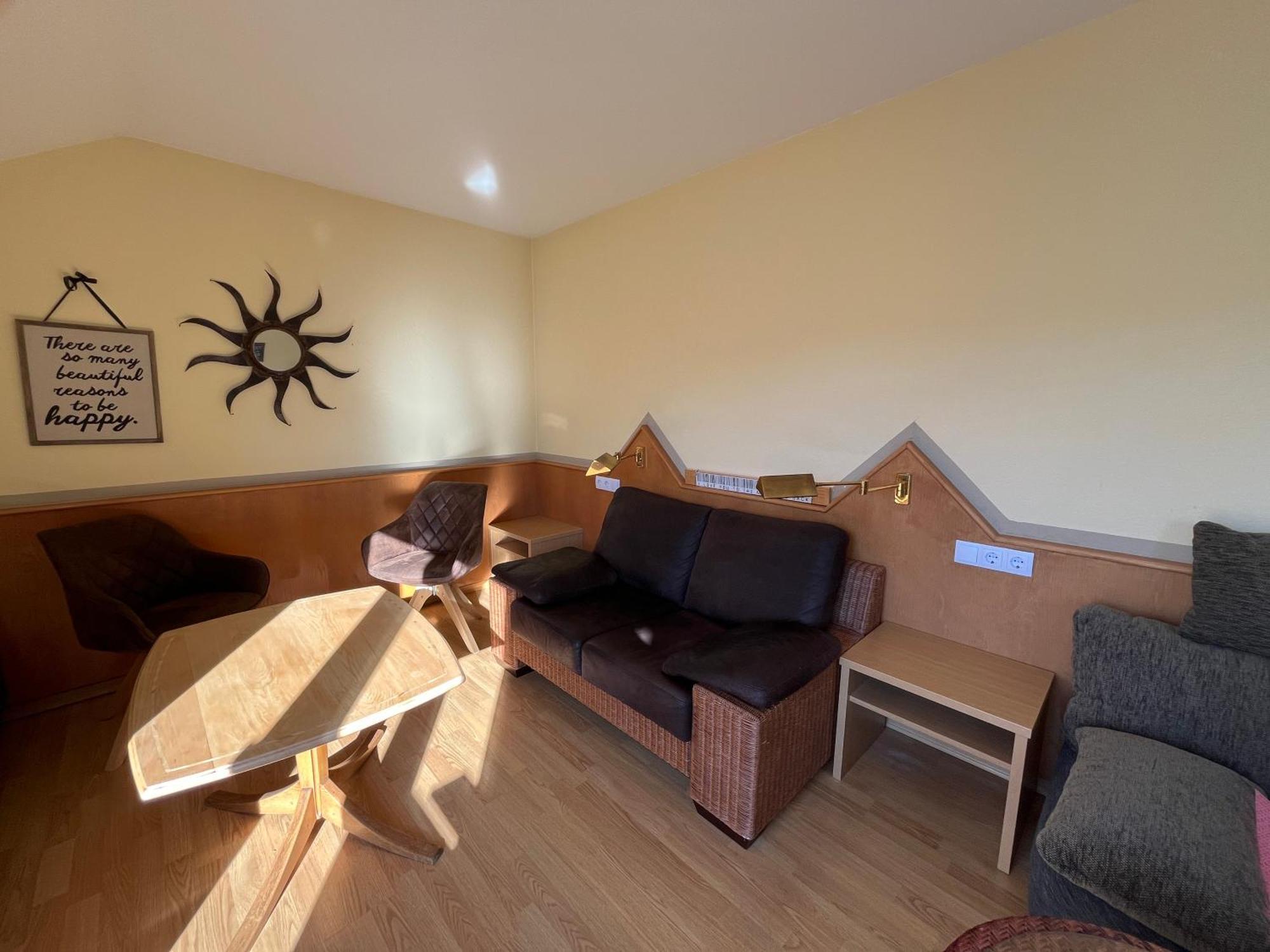 Goldener Hahn B&B Baiersbronn - Ferienwohnungen Mit Hotel Service Nahe Gartenschau Tal X Pokój zdjęcie